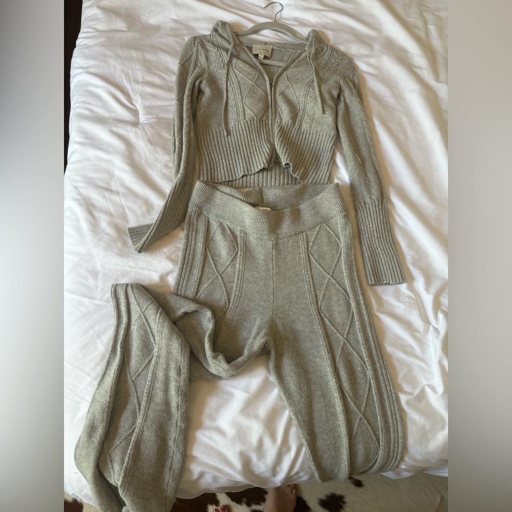 Sweater set